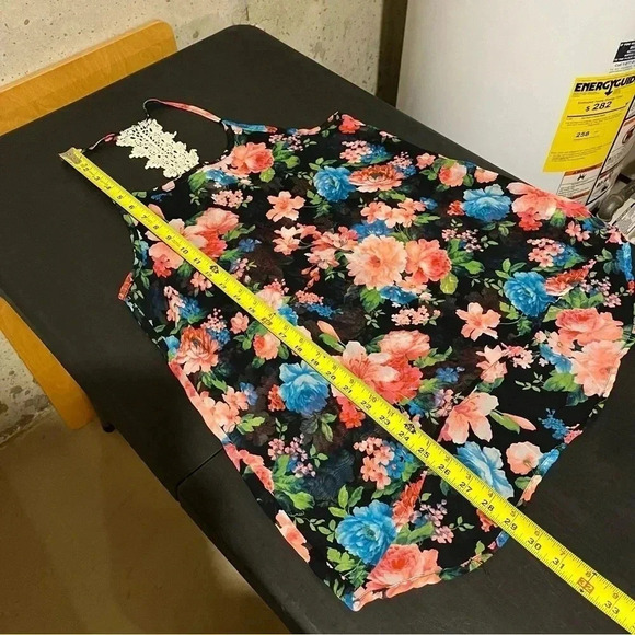 NOBLE U Floral Sheer Lace Back Racerback Tank Top Women’s Size Medium M - Picture 8 of 8